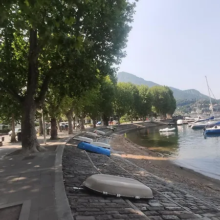 In Centro Holiday home Lecco